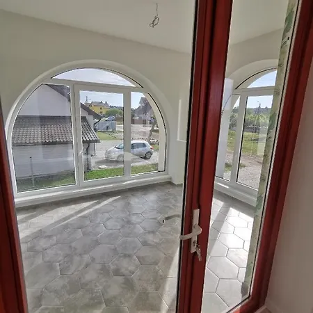 Saulelydzio Apartamentai 팔랑가