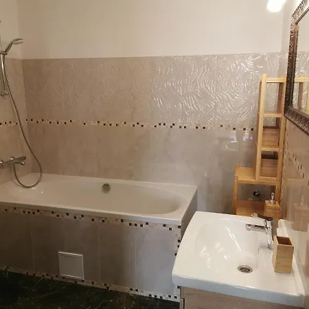 Saulelydzio Apartamentai * 팔랑가