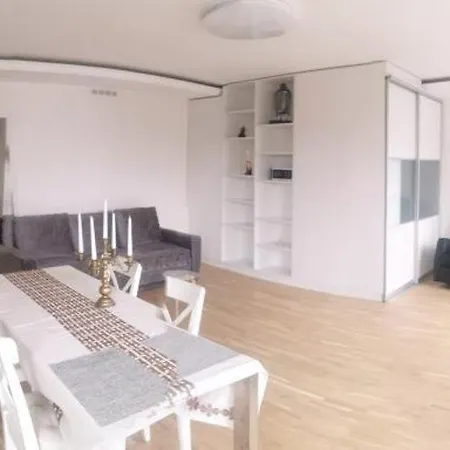 Saulelydzio Apartamentai * 팔랑가