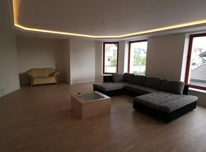 Saulelydzio Apartamentai Apartman *